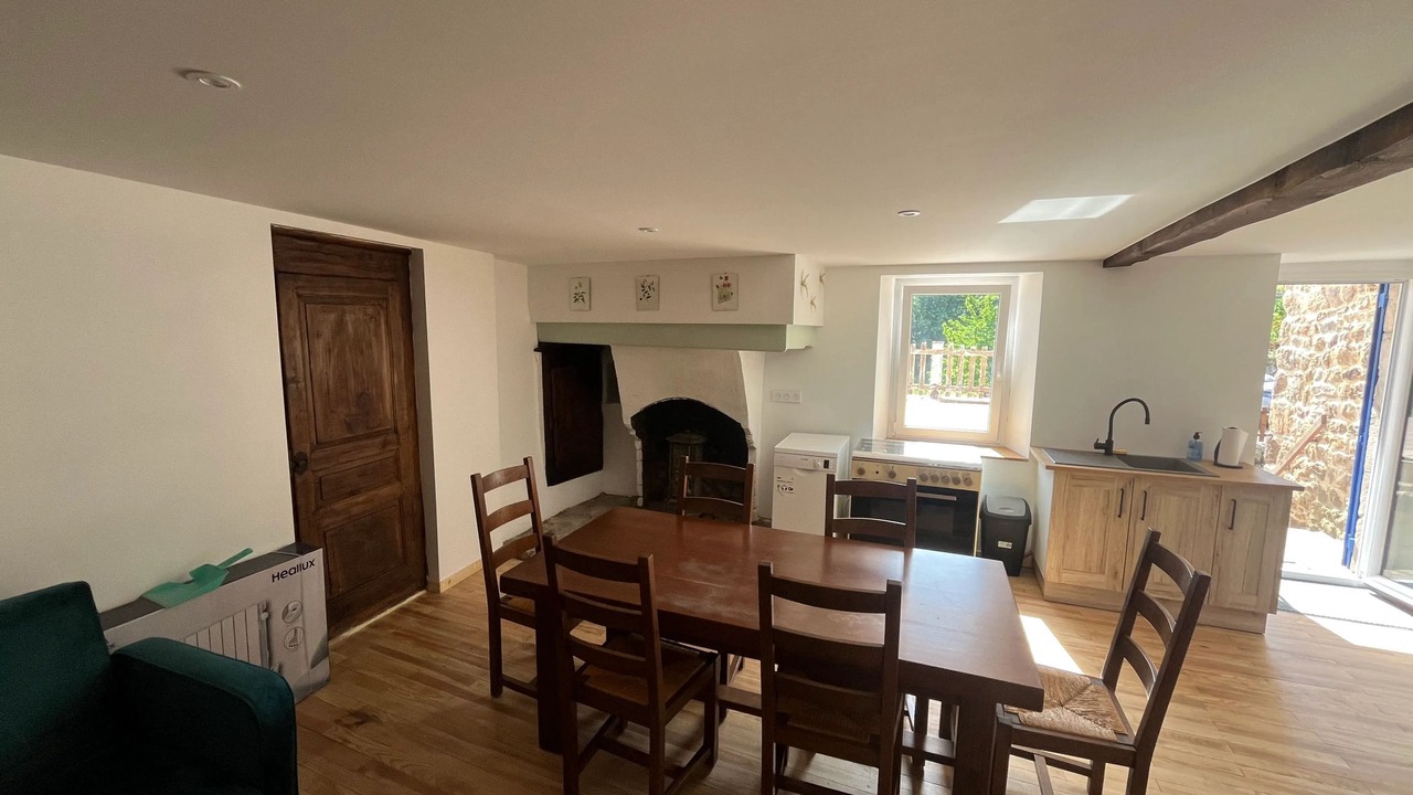 Photo of Livingroom in Saint-Alban-d'Ay