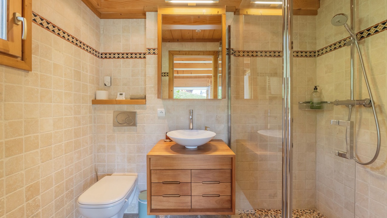 Photo of Bathroom in Servoz
