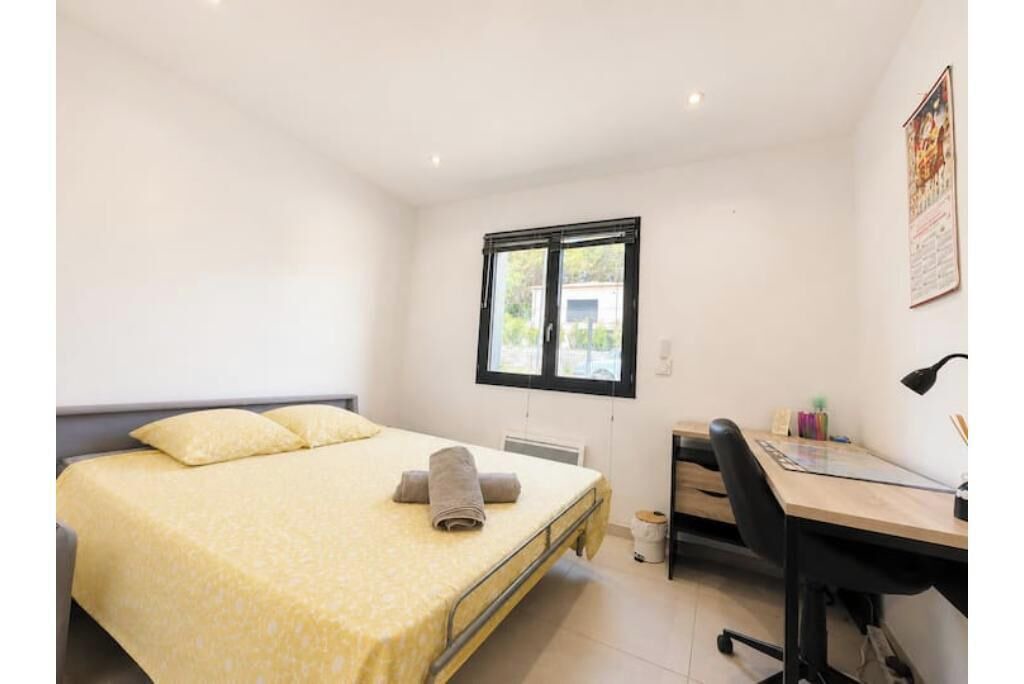 Photo of Bedroom in Bollene