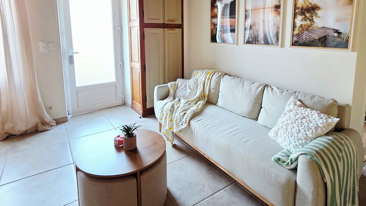 Photo of Livingroom in Lormes