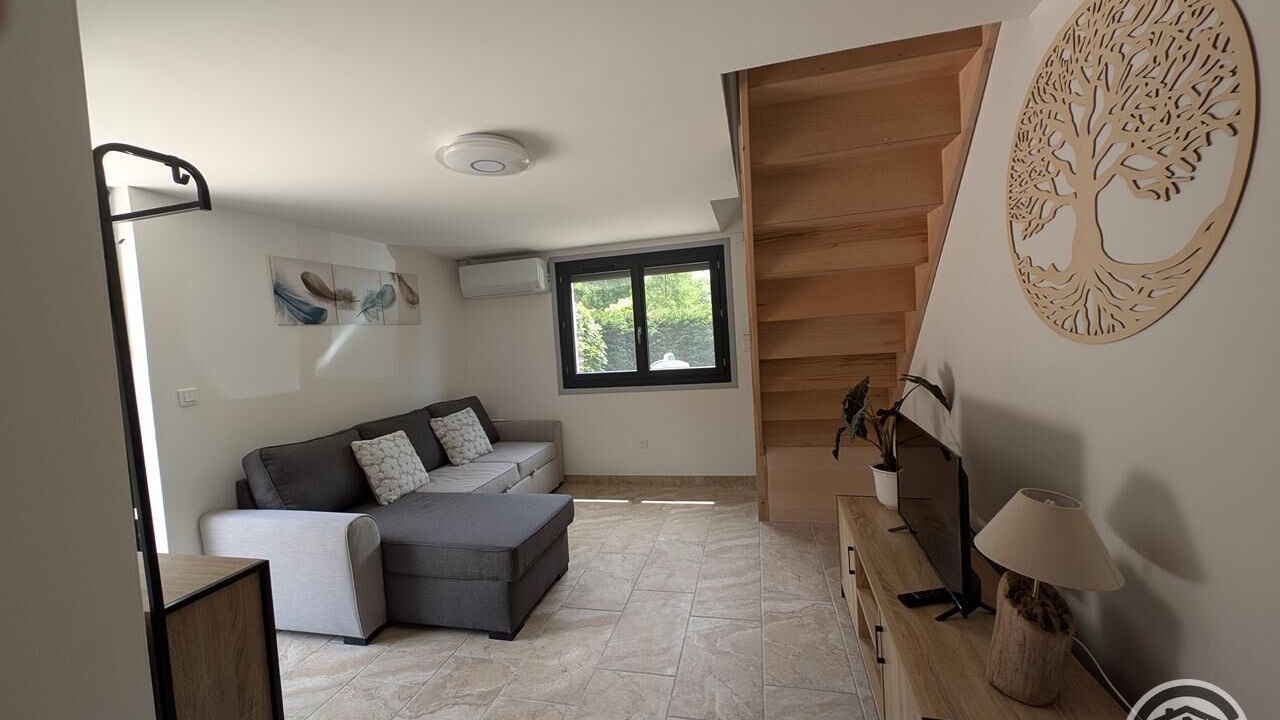 Photo of Livingroom in Bourg-de-Thizy