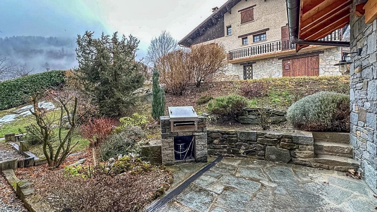 Photo of Patio Balcony in Saint-Oyen