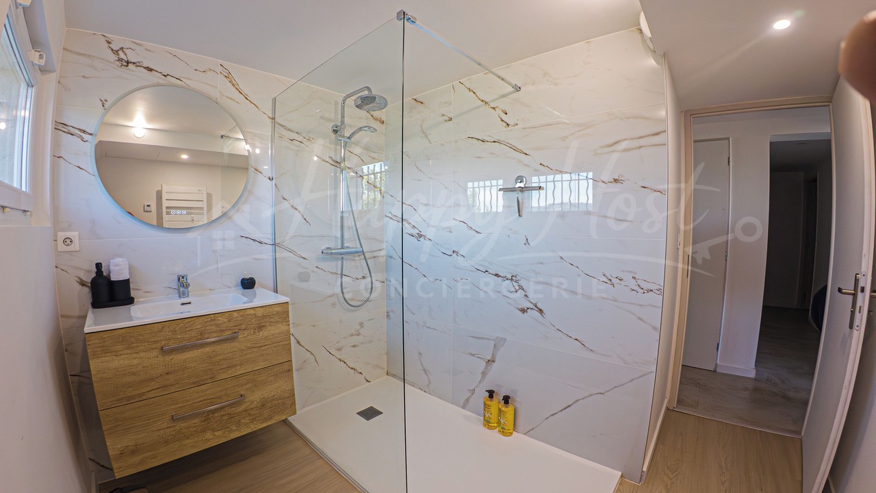 Photo of Bathroom in Andance