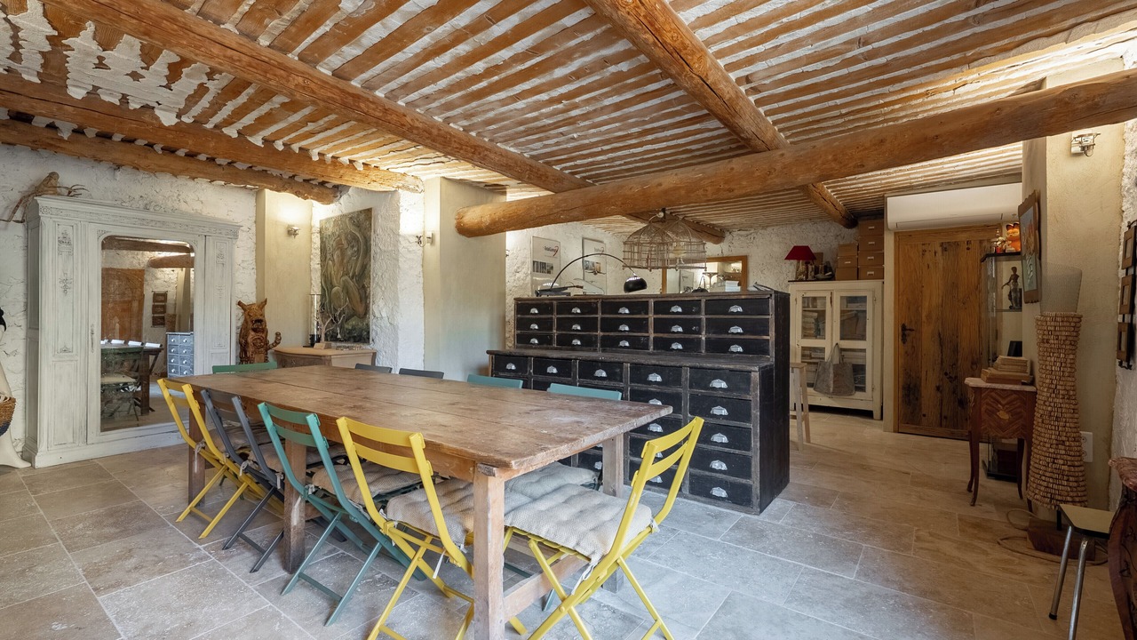 Photo of Livingroom in Taillades