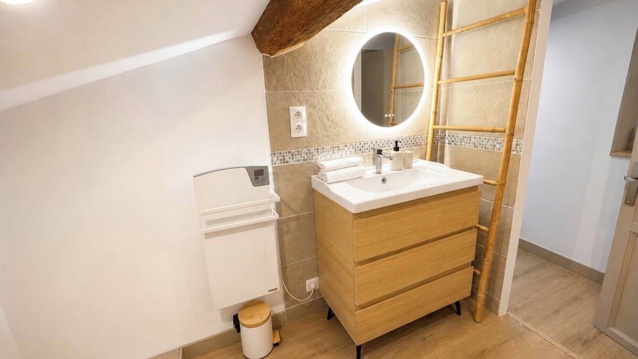Photo of Bathroom in Macon