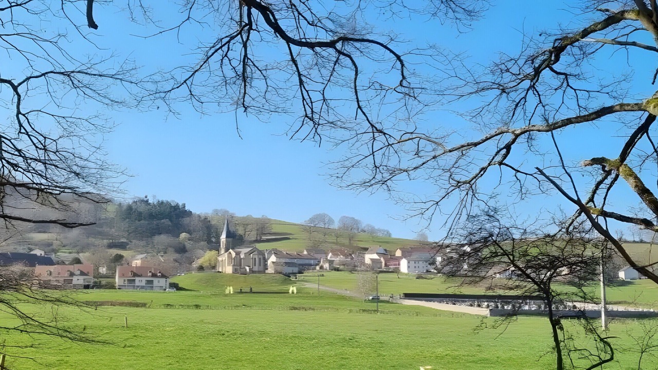 Photo of Others in Saint-Symphorien-de-Marmagne