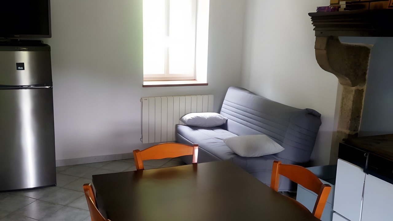 Photo of Livingroom in Saint-Symphorien-de-Marmagne