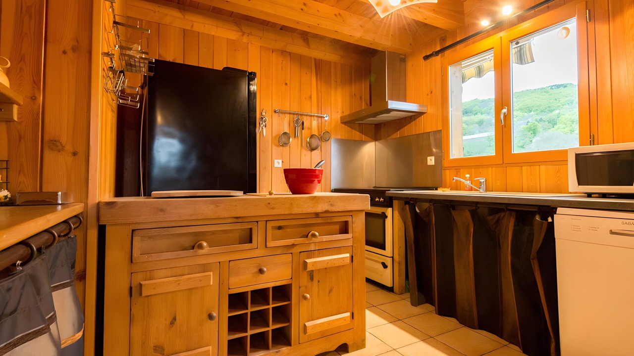 Photo of Kitchen in La Chapelle-d'Alagnon