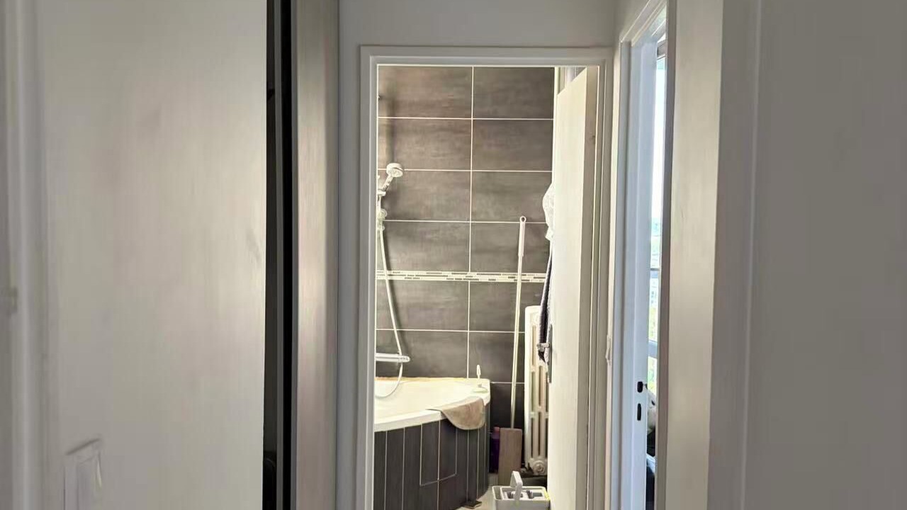 Photo of Bathroom in Bagneux