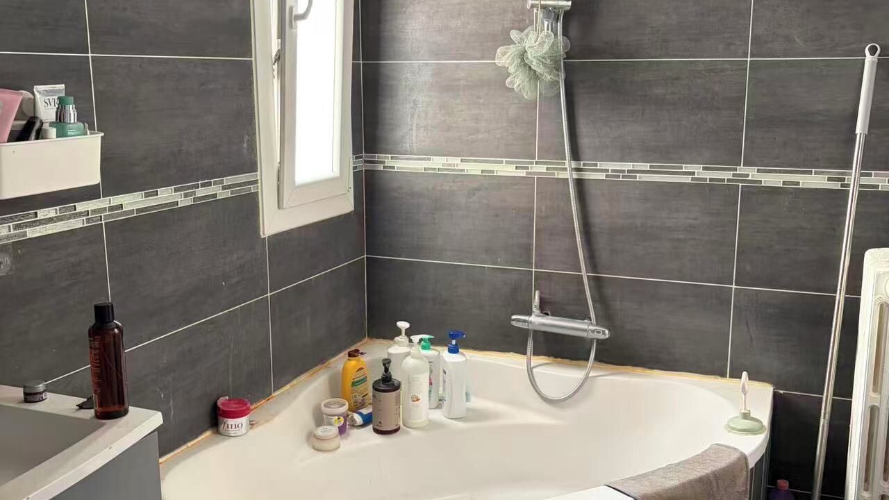 Photo of Bathroom in Bagneux