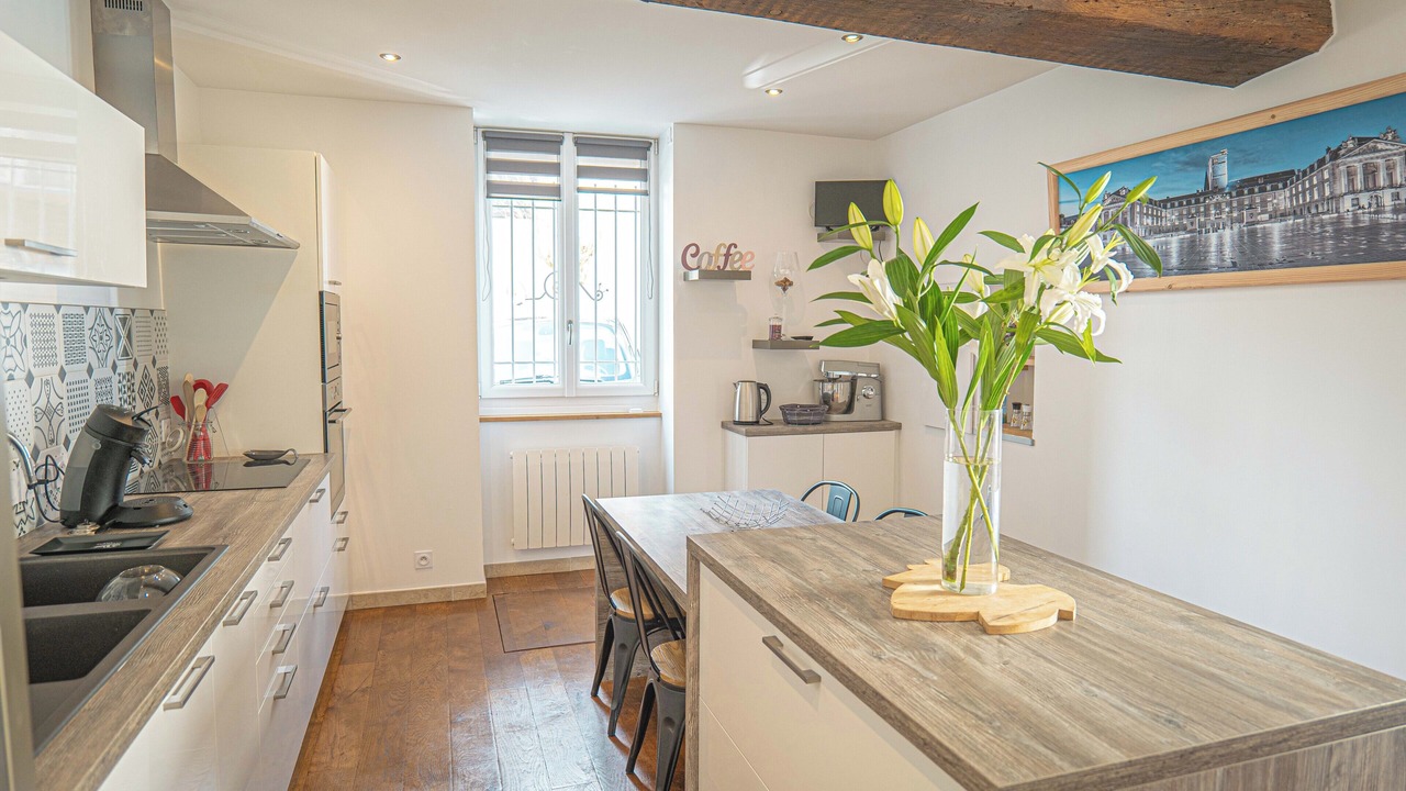 Photo of Kitchen in Morey-Saint-Denis