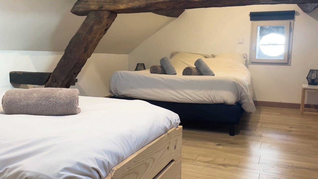 Photo of Bedroom in Morey-Saint-Denis