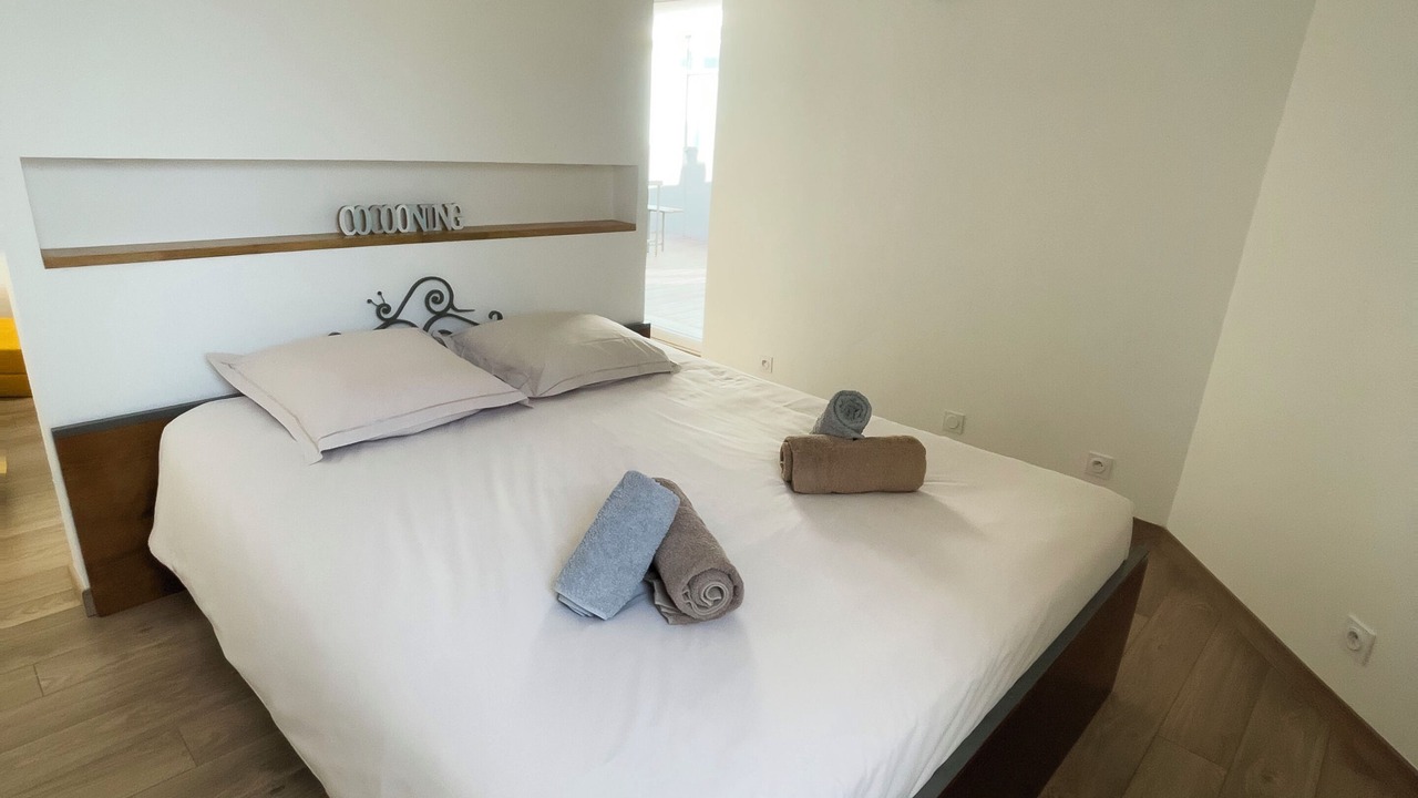 Photo of Bedroom in Morey-Saint-Denis