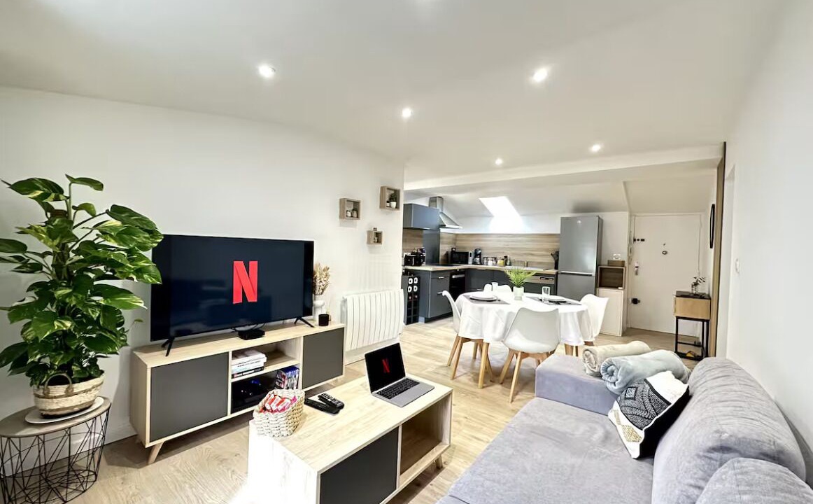 Photo of Livingroom in Macon