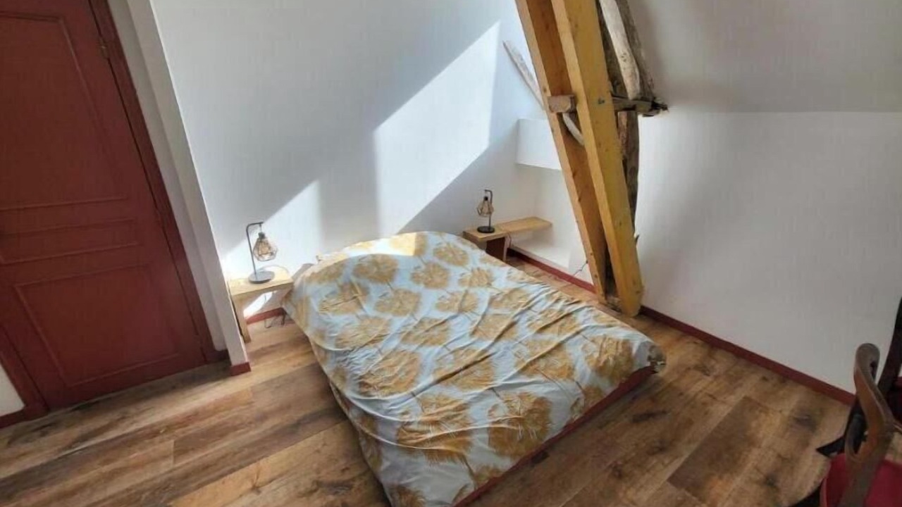 Photo of Bedroom in Escolives-Sainte-Camille