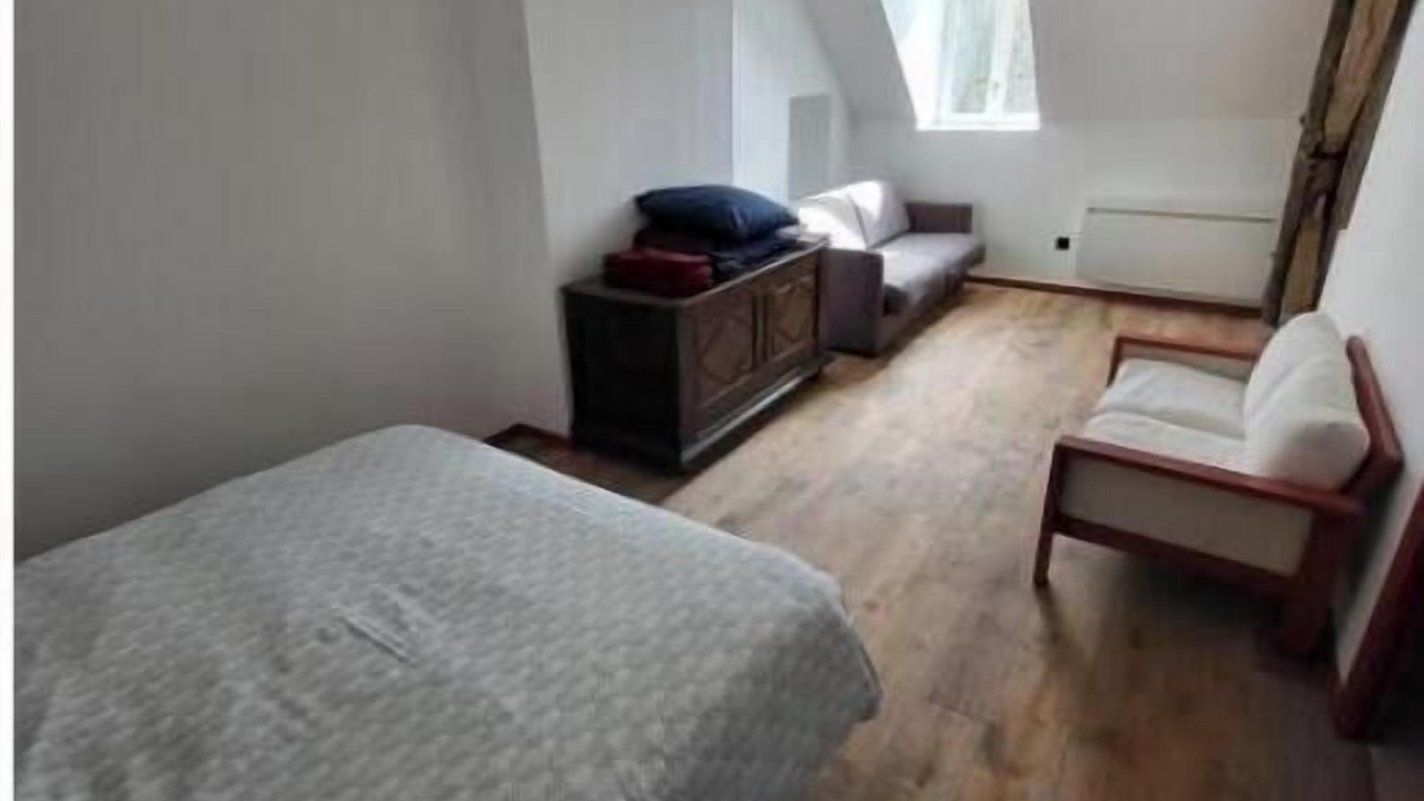 Photo of Bedroom in Escolives-Sainte-Camille