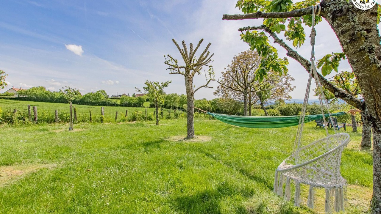 Photo of Outdoor in Mary