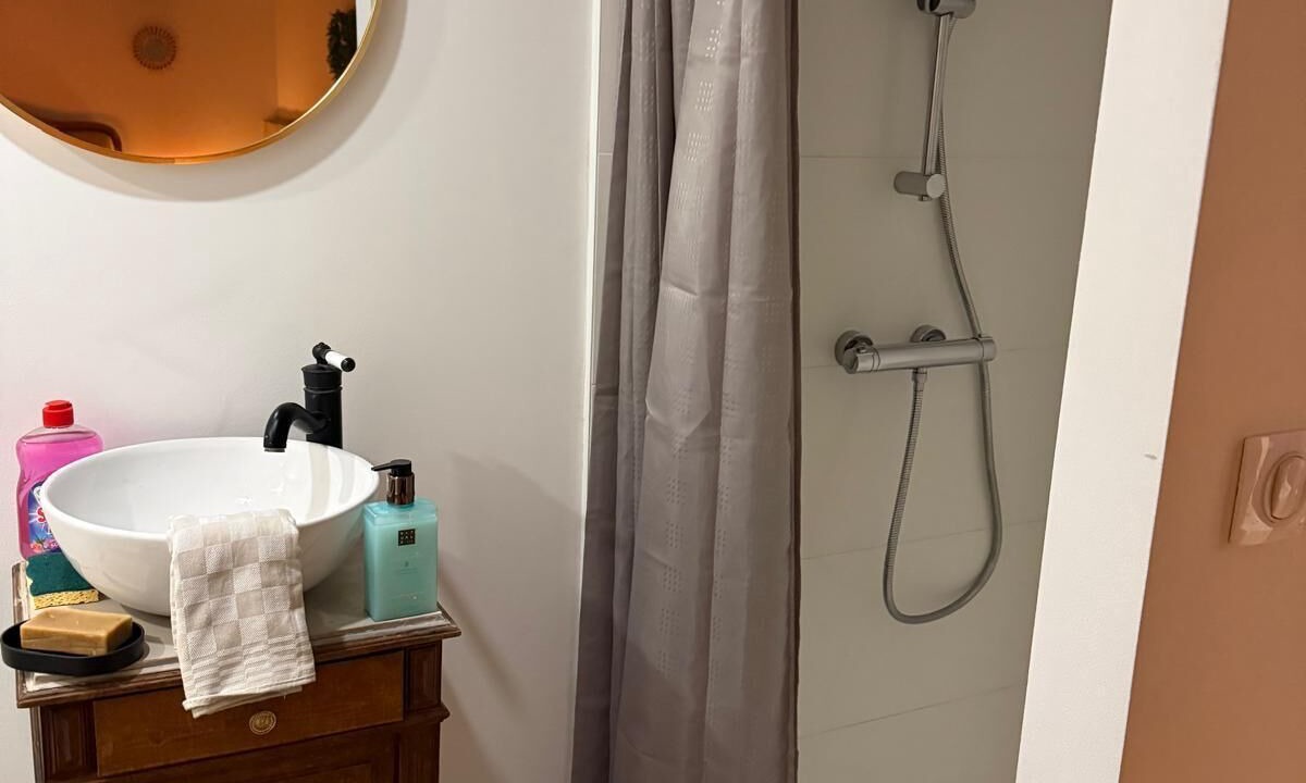 Photo of Bathroom in Bouce