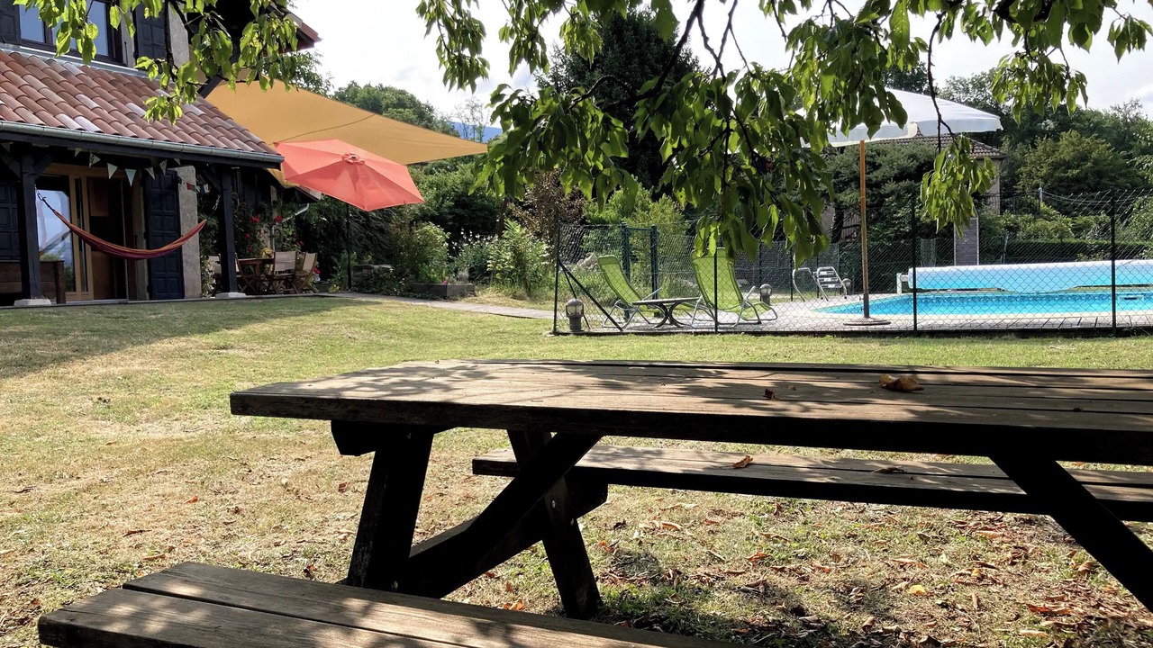 Photo of Outdoor in Herbeys