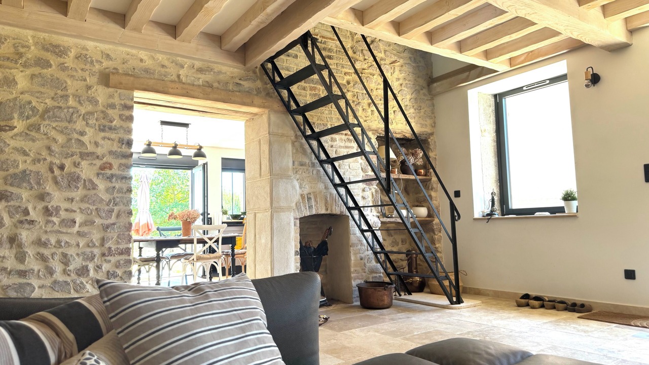 Photo of Livingroom in Ecuisses