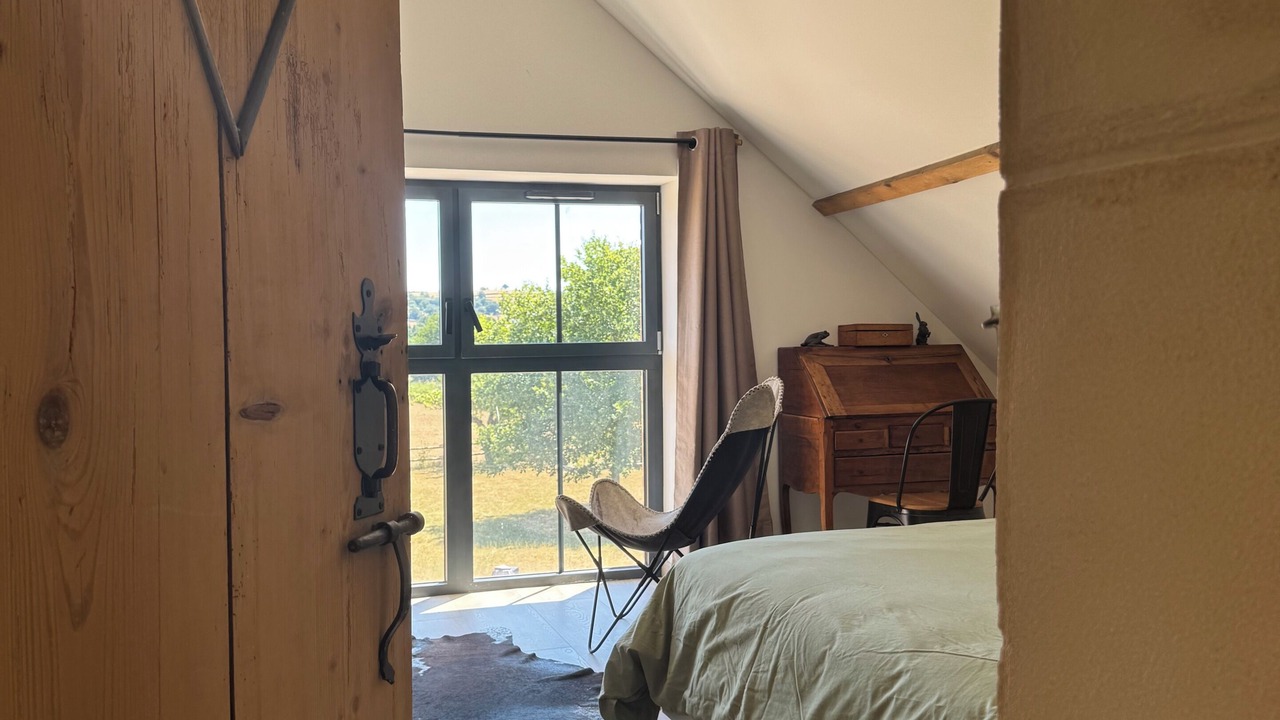 Photo of Bedroom in Ecuisses