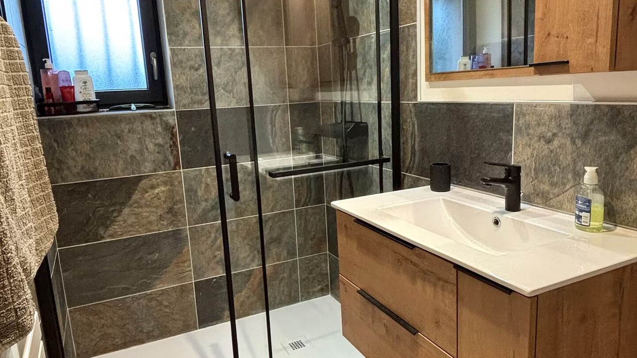 Photo of Bathroom in Ecuisses