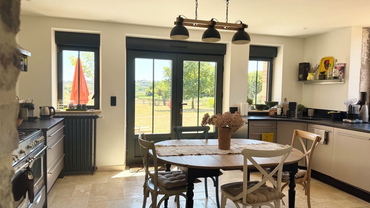Photo of Kitchen in Ecuisses