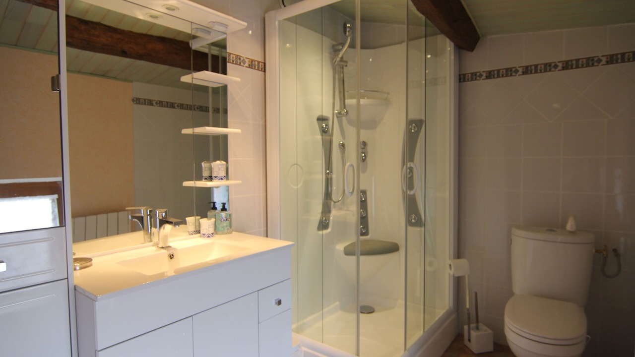Photo of Bathroom in Teilhard