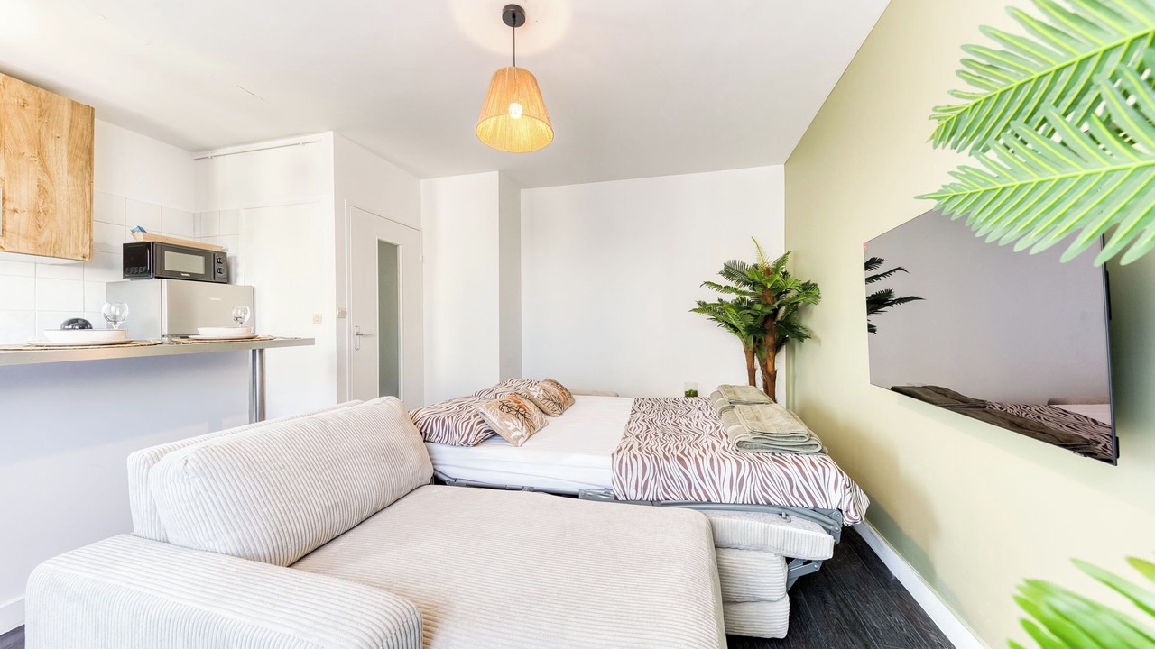 Photo of Bedroom in Nogent Village