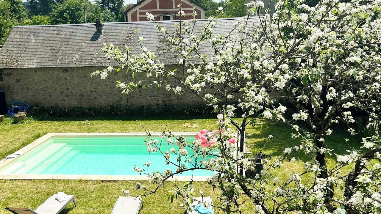 Photo of Outdoor in Lucenay-l'Eveque