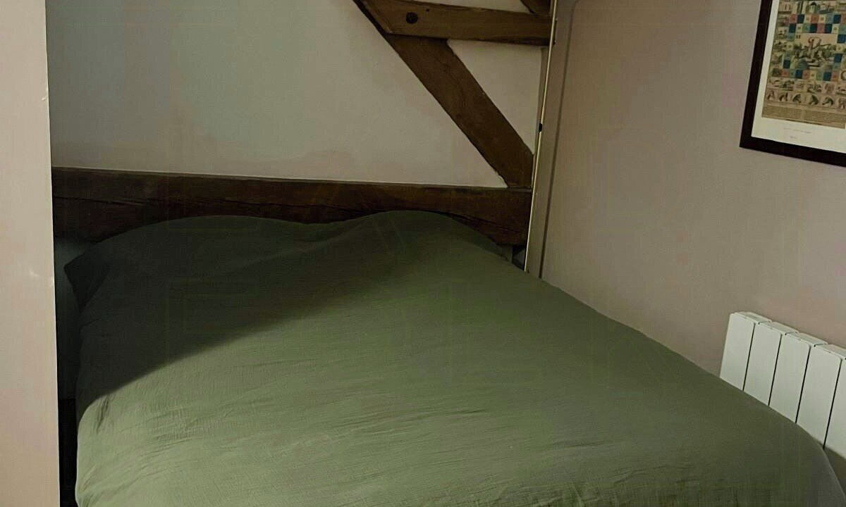 Photo of Bedroom in Lucenay-l'Eveque