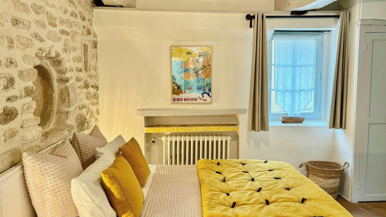 Photo of Bedroom in Venasque