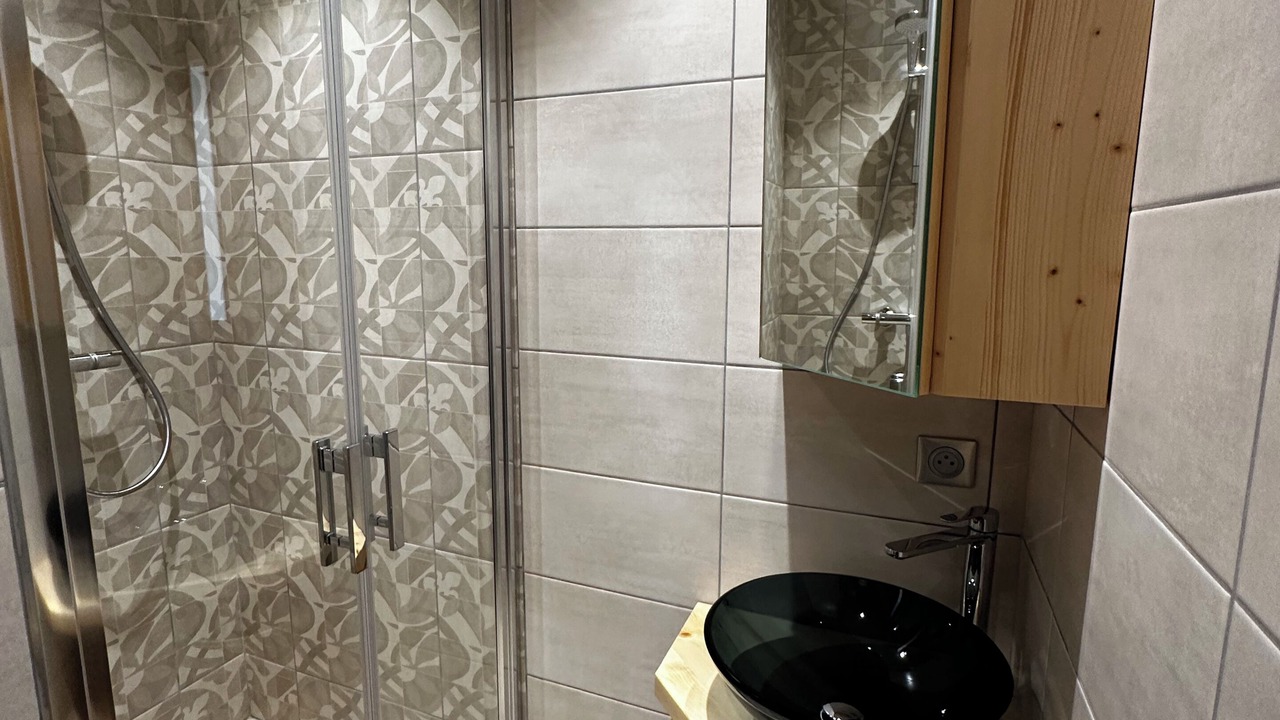 Photo of Bathroom in Aigueblanche