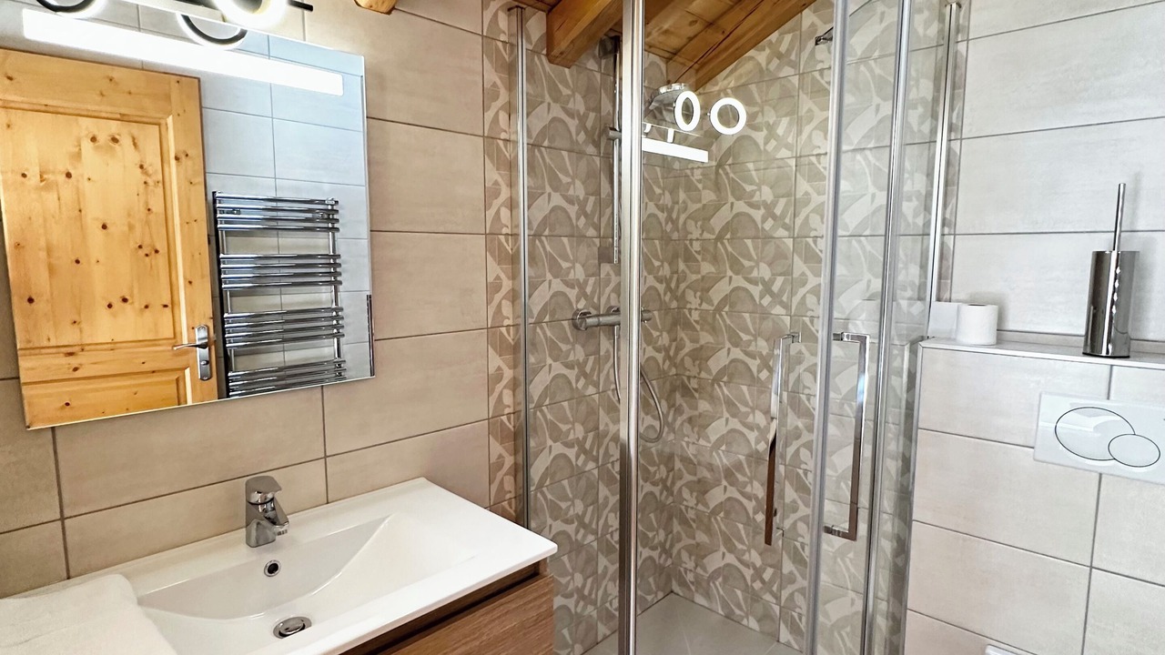 Photo of Bathroom in Aigueblanche