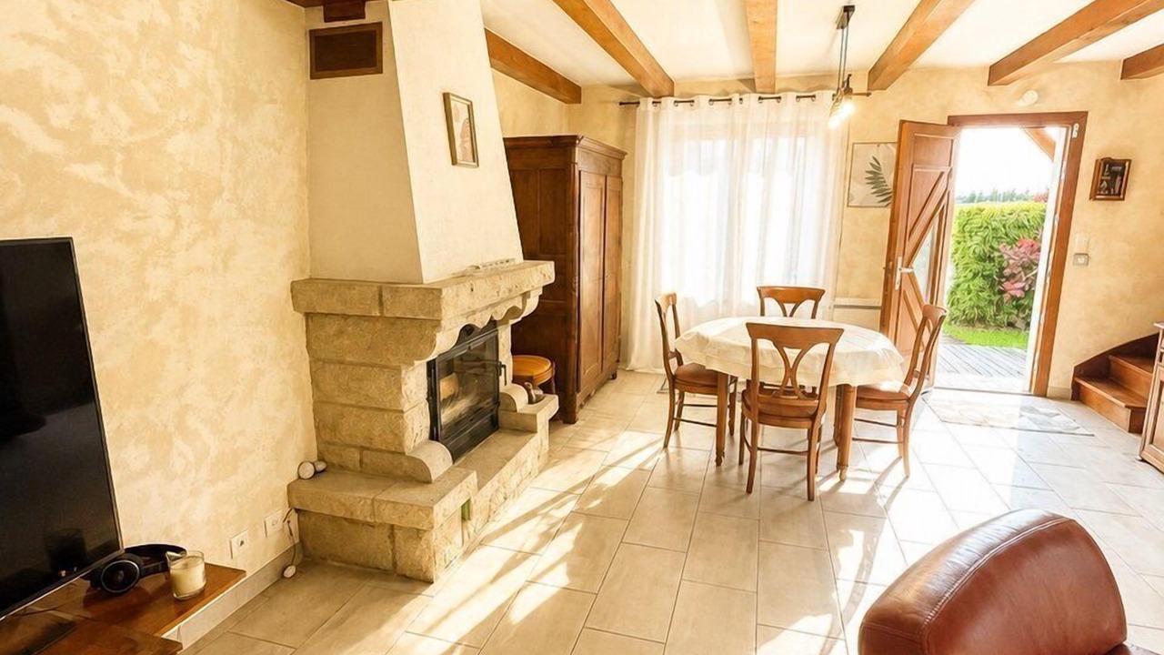 Photo of Livingroom in Saint-Jean-de-Beauregard
