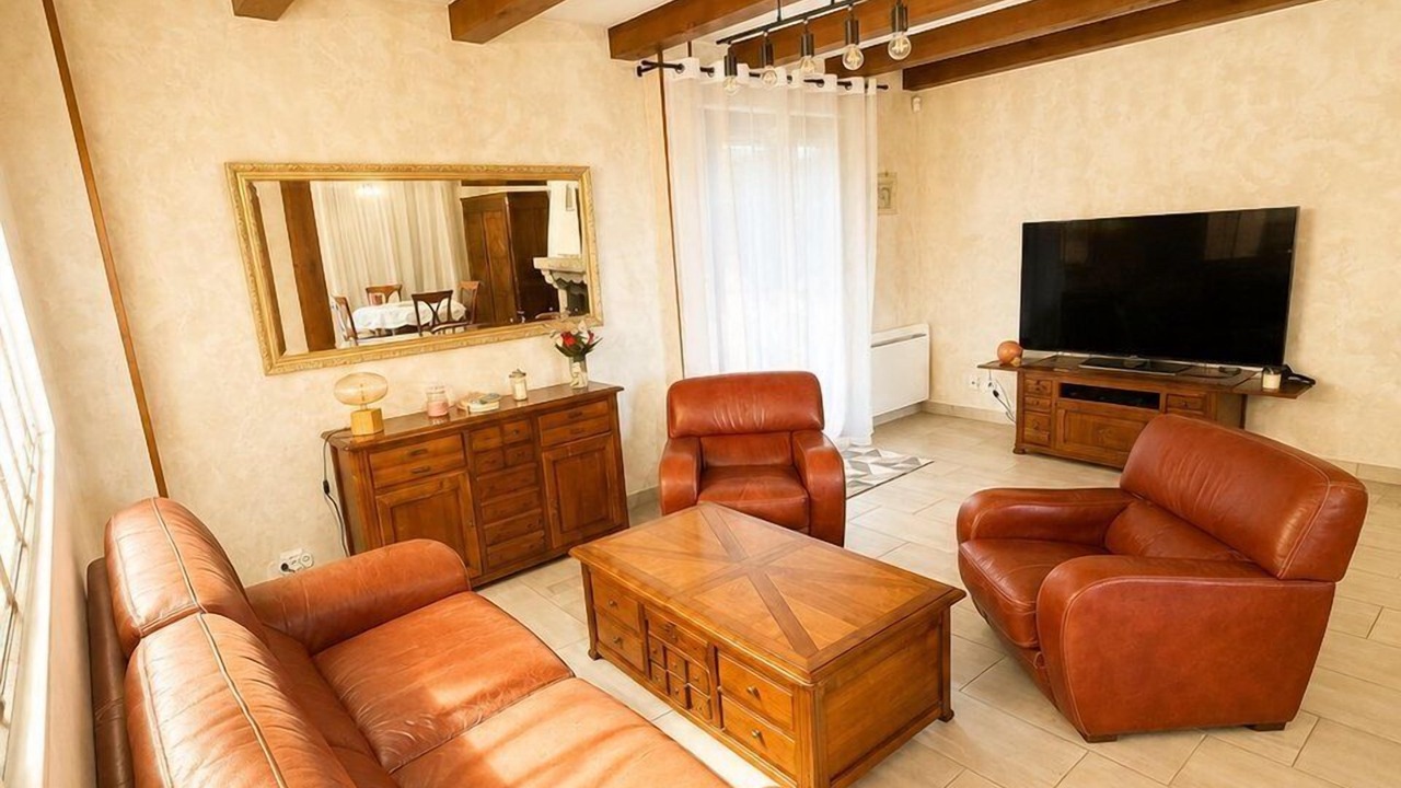 Photo of Livingroom in Saint-Jean-de-Beauregard