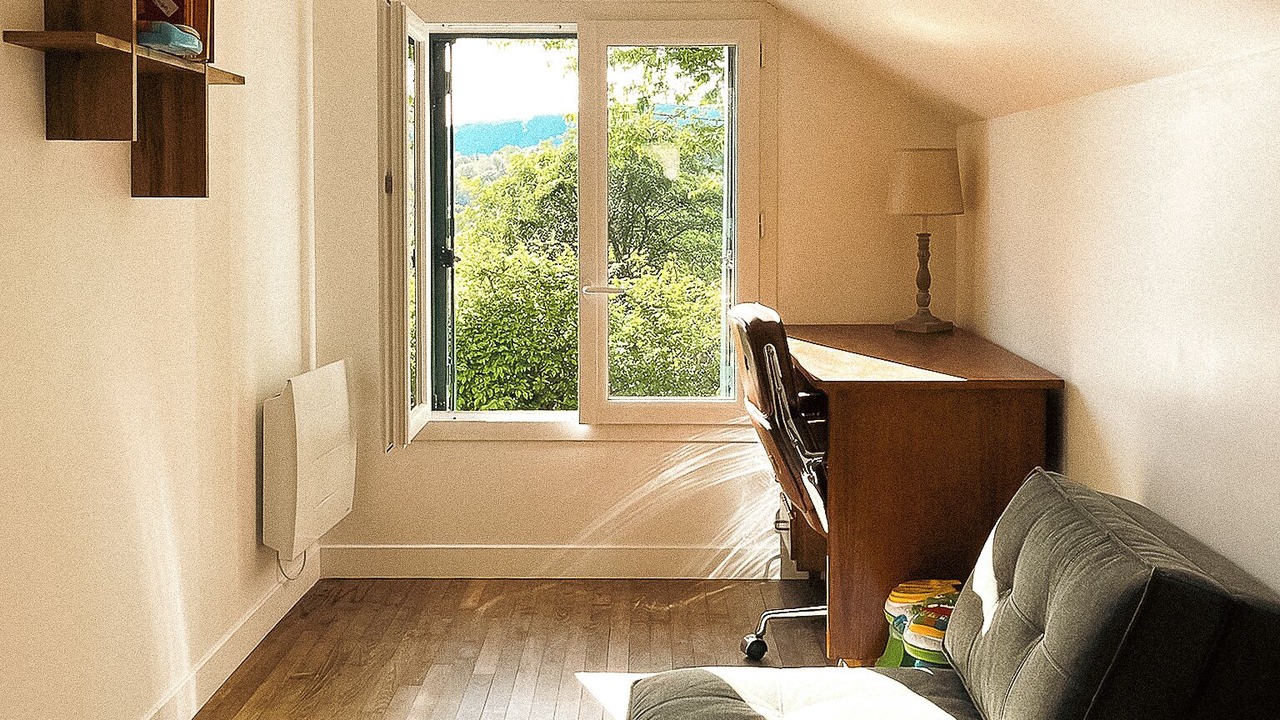 Photo of Livingroom in Brassy