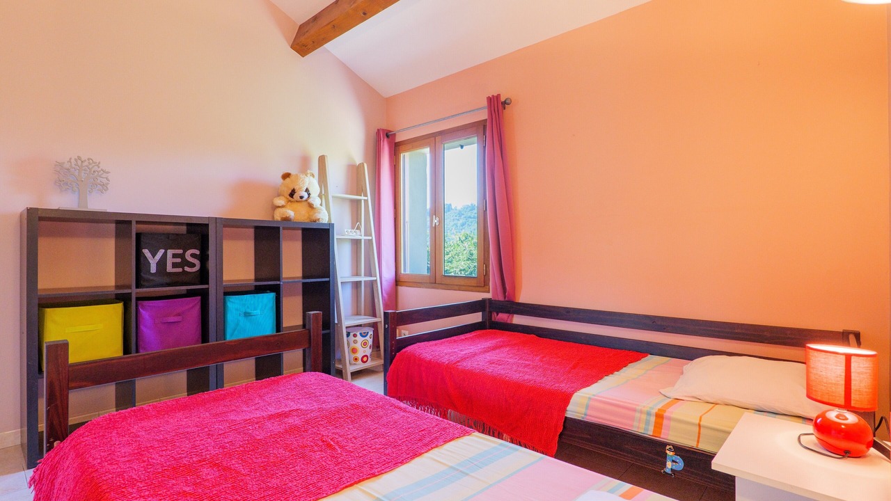 Photo of Bedroom in Pont-de-Labeaume