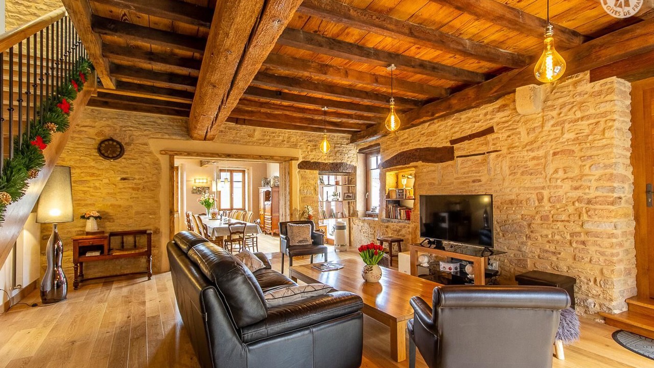 Photo of Livingroom in Solutre-Pouilly