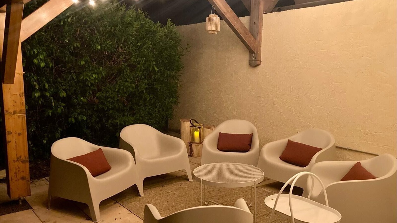 Photo of Patio Balcony in Labegude