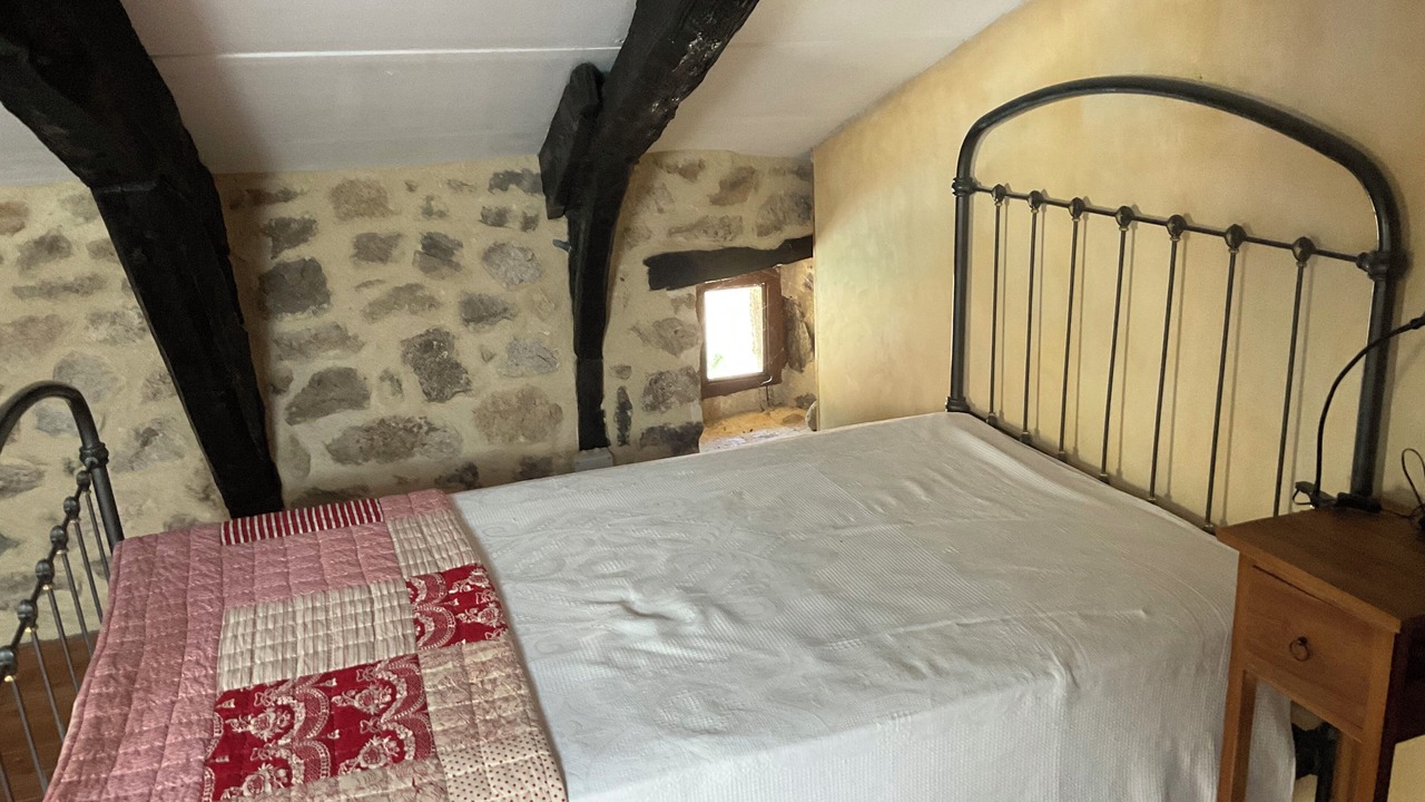 Photo of Bedroom in Saint-Julien-Labrousse