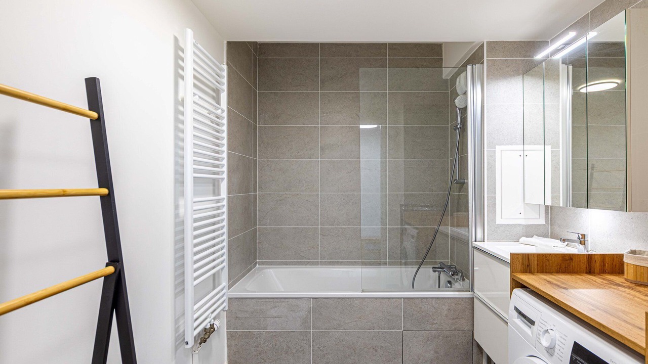 Photo of Bathroom in Villejuif