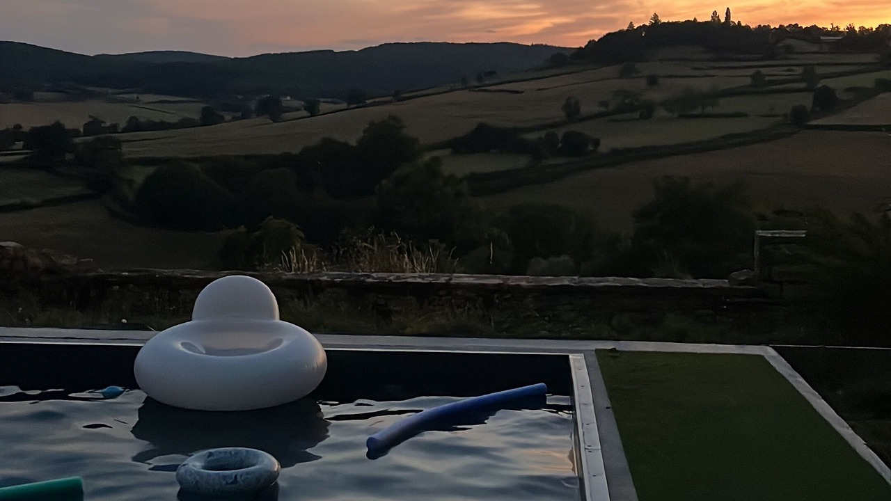 Photo of Outdoor in Jalogny