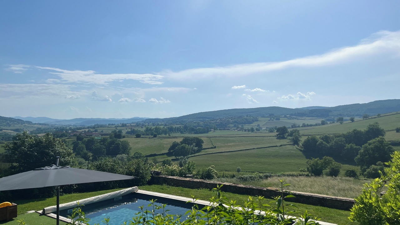 Photo of Outdoor in Jalogny