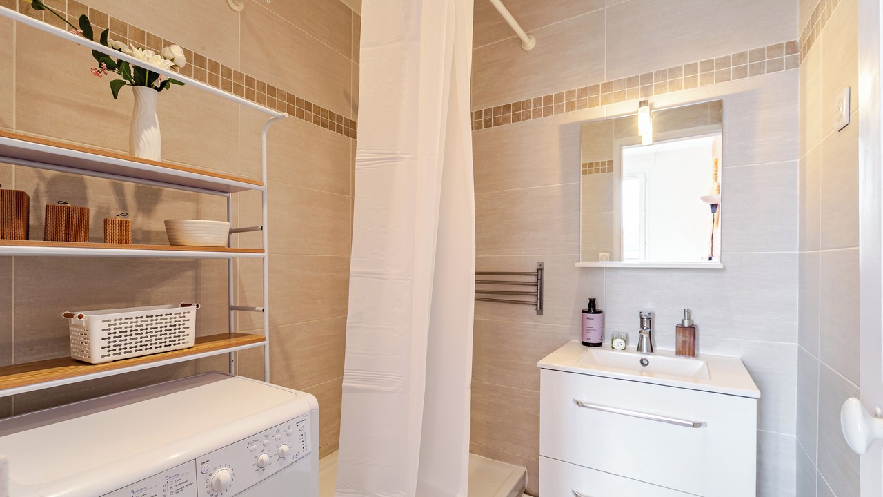 Photo of Bathroom in Ivry-port
