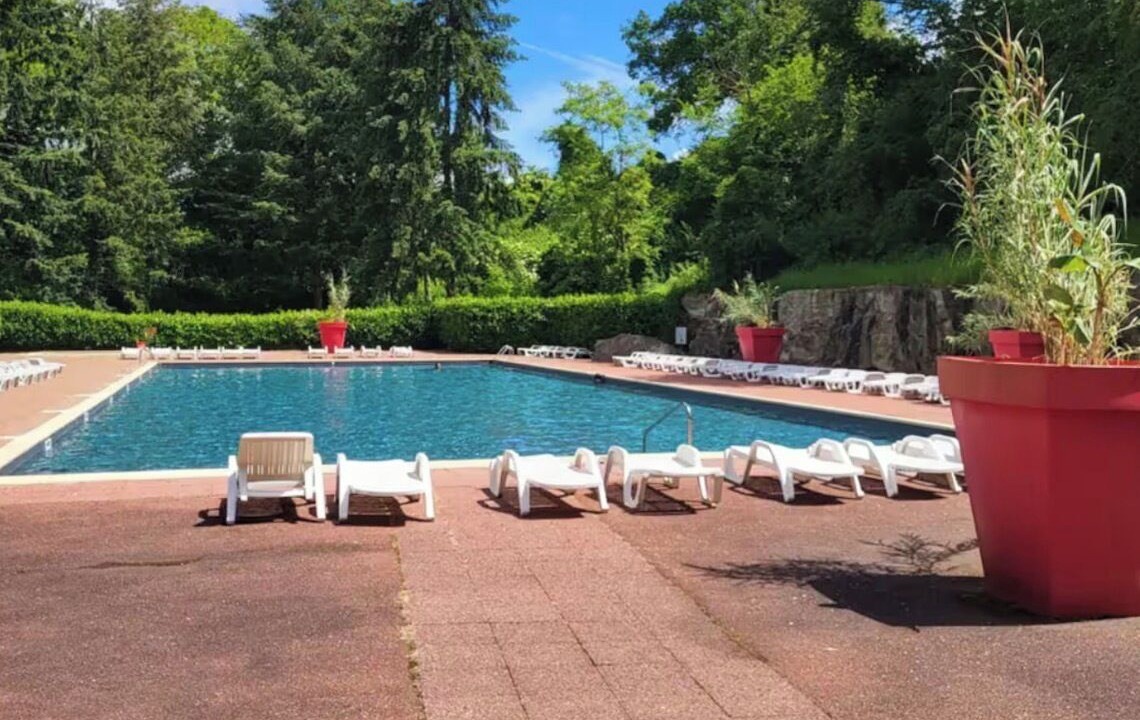 Photo of Outdoor in Saint-Cheron