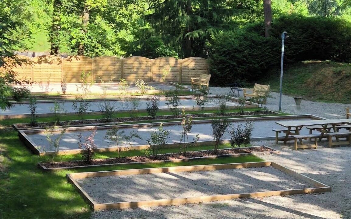 Photo of Outdoor in Saint-Cheron