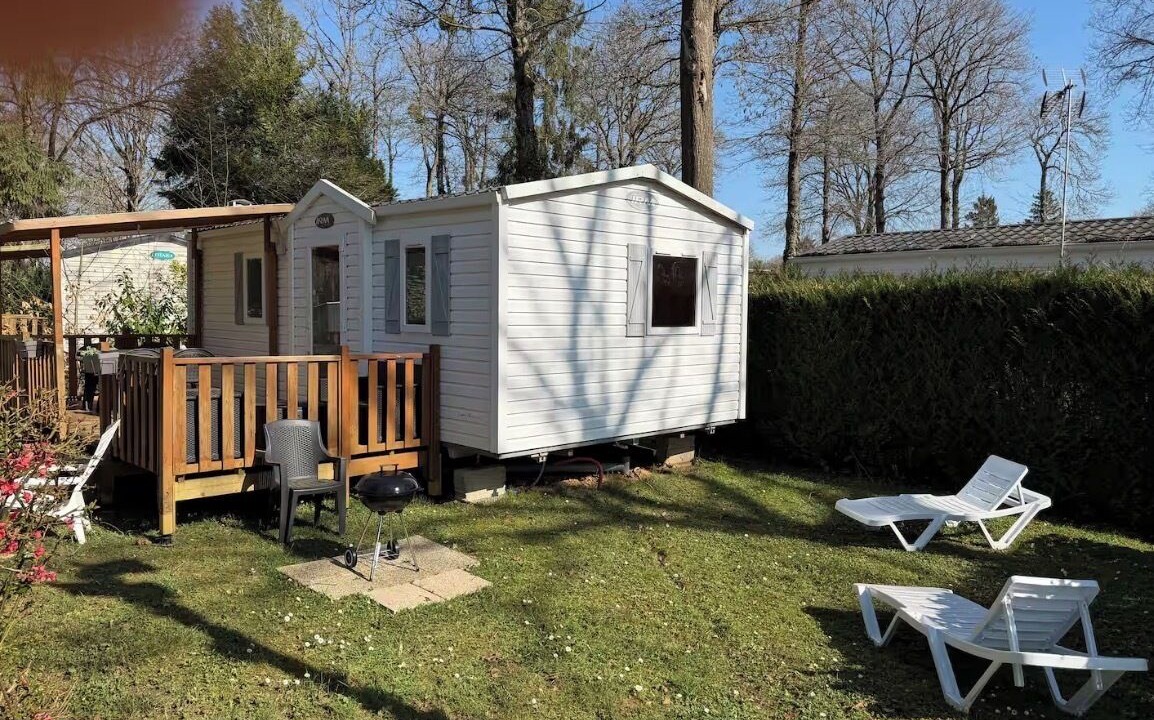 Photo of Outdoor in Saint-Cheron