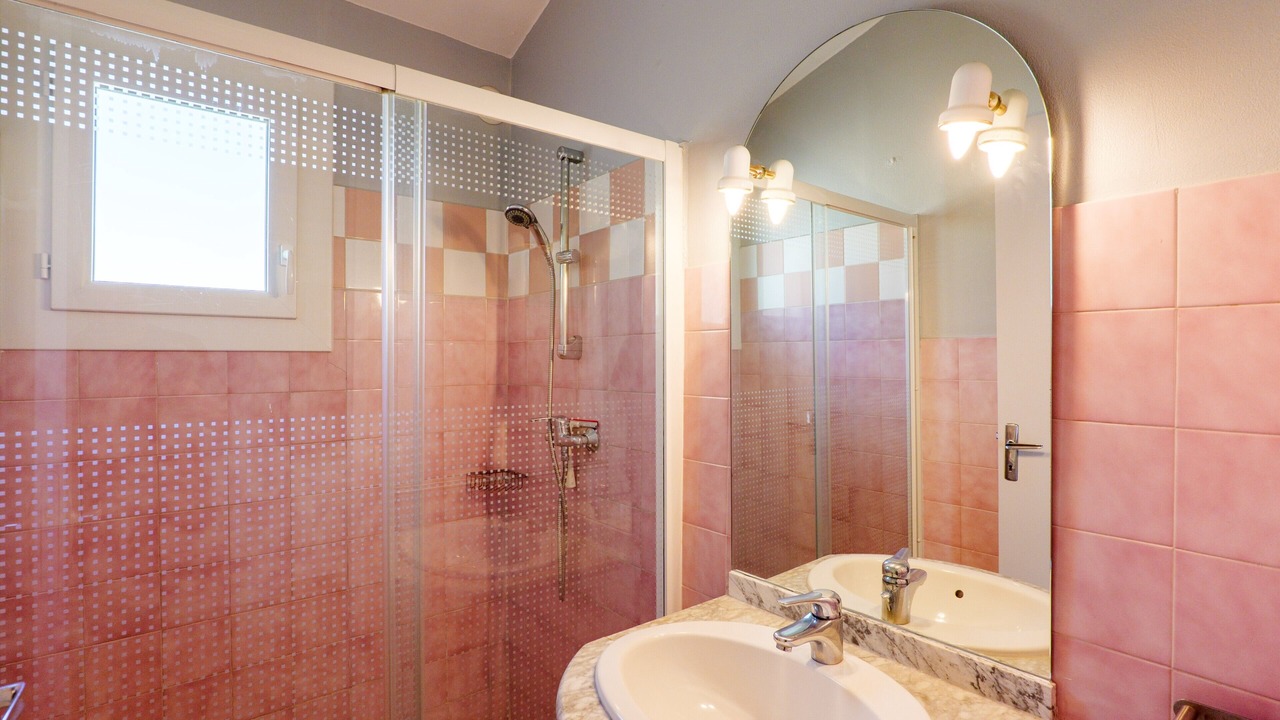 Photo of Bathroom in Bessas