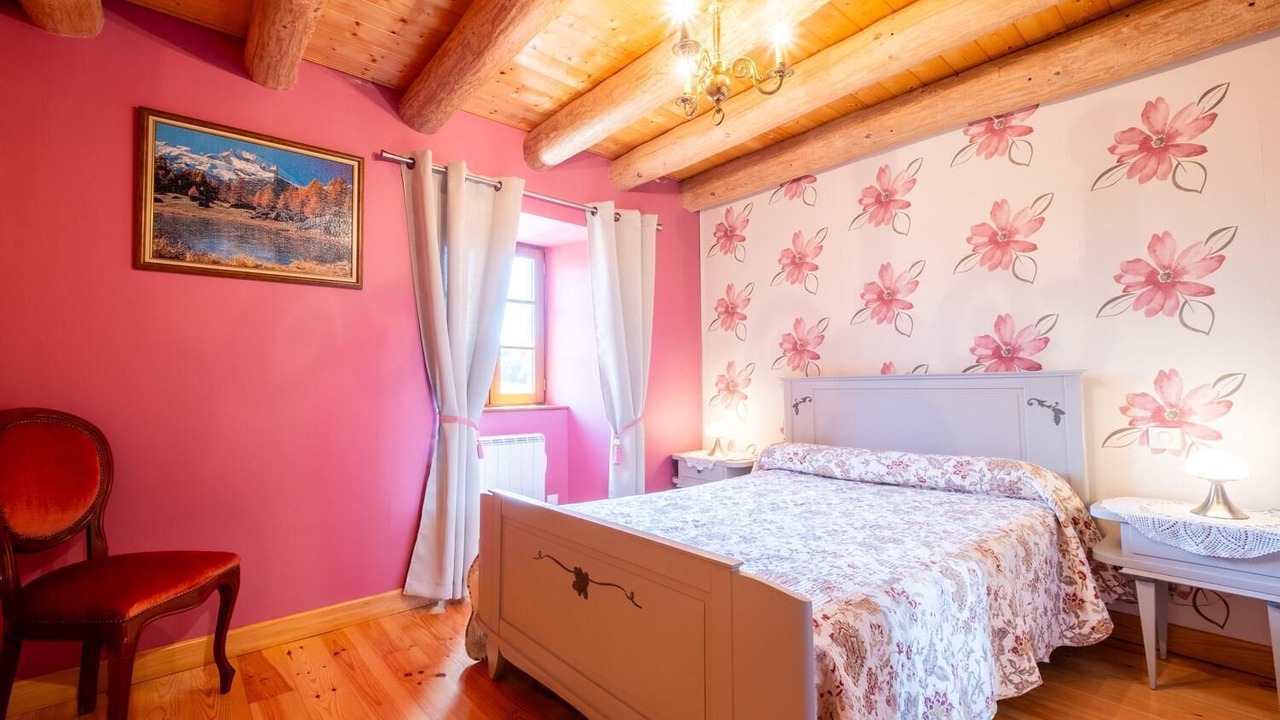 Photo of Bedroom in Peyre-en-Aubrac